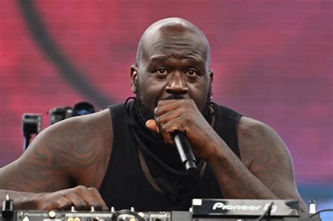 NBA star Shaquille O’Neal shoots and misses with DJ set at Outside Lands
